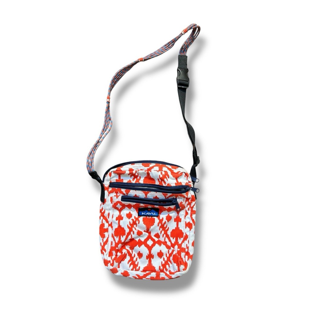 Kavu Zippit Crossbody Purse Shoulder Rope Purse Red Hearts Adjustable